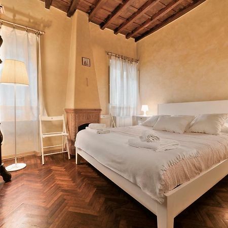 Wine Apartments Florence Trebbiano ภายนอก รูปภาพ